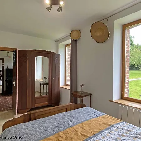 Landhuis Charmante Longere Authentique Et Lumineuse Avec Grand Jardin, Proche Du Perche - Fr-1-497-216