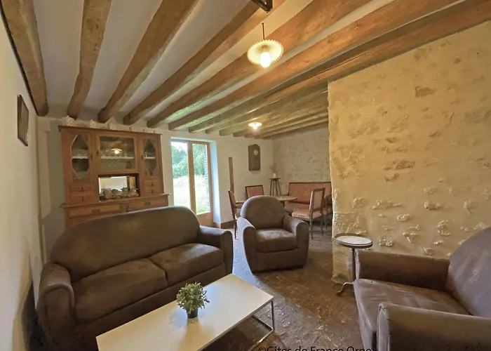 Hébergement de vacances Charmante Longère Authentique Et Lumineuse Avec Grand Jardin, Proche Du Perche - Fr-1-497-216 *