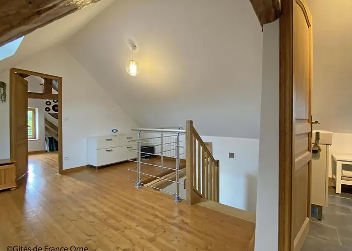 Hébergement de vacances Charmante Longère Authentique Et Lumineuse Avec Grand Jardin, Proche Du Perche - Fr-1-497-216